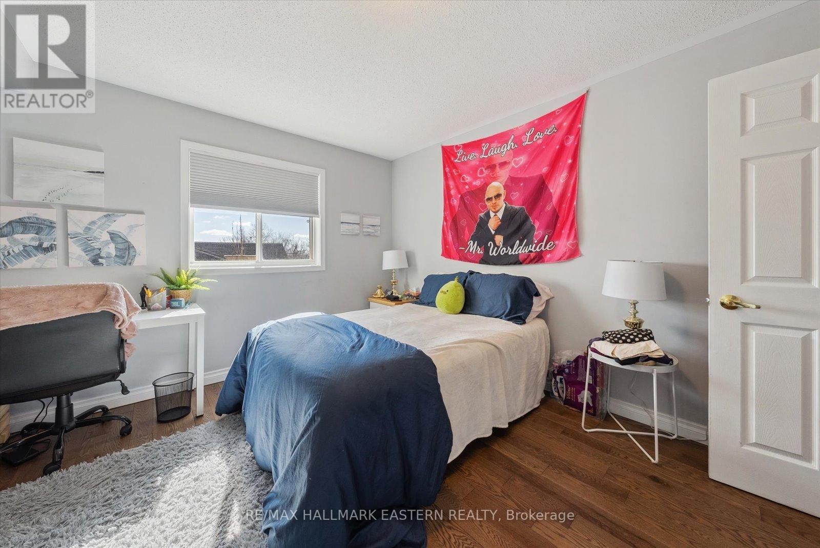 257 Tobin Court, Peterborough North (North), Ontario  K9H 7S7 - Photo 16 - X12040018