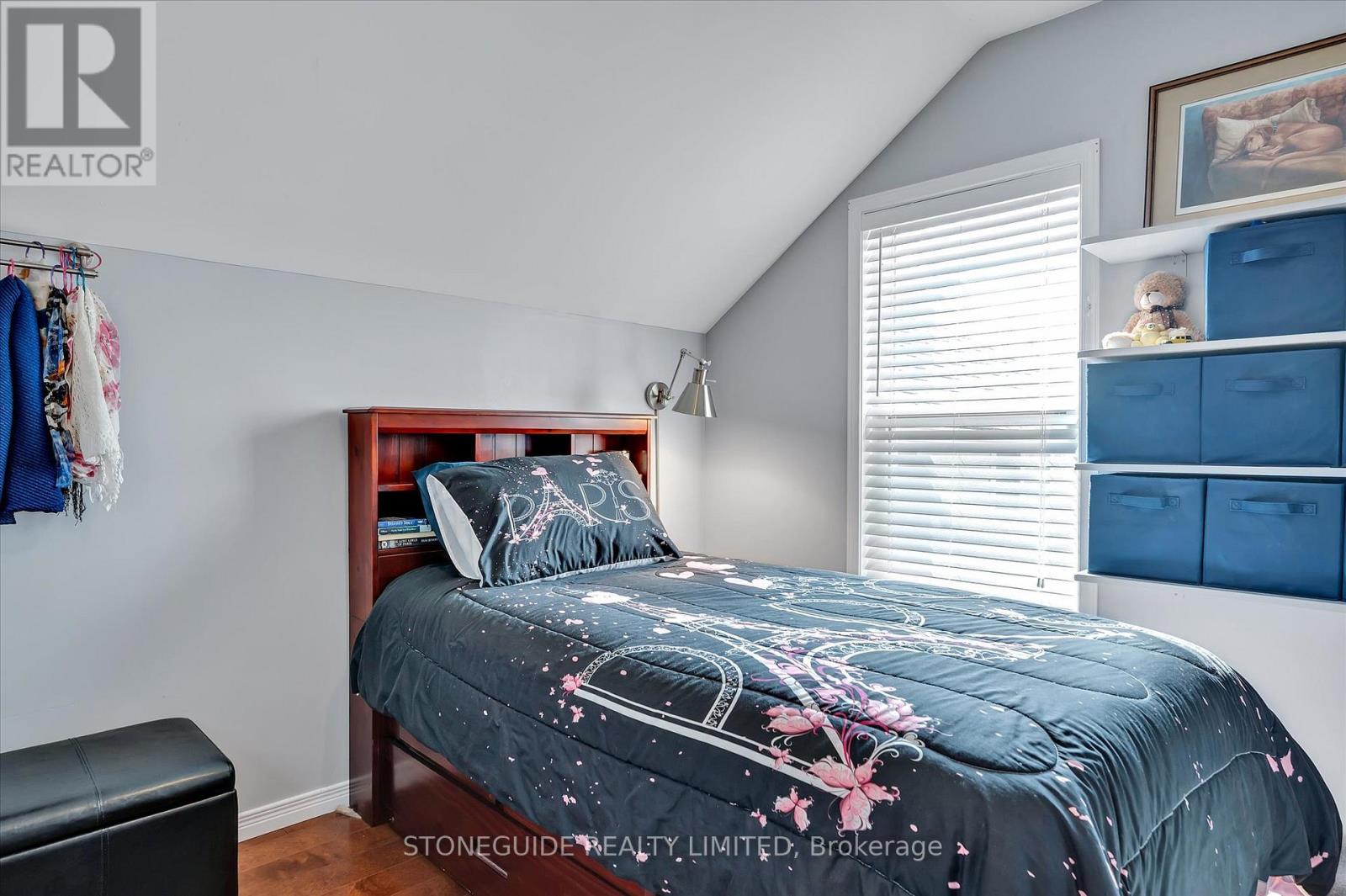 165 Edinburgh Street, Peterborough Central (North), Ontario  K9H 3E3 - Photo 17 - X12040062