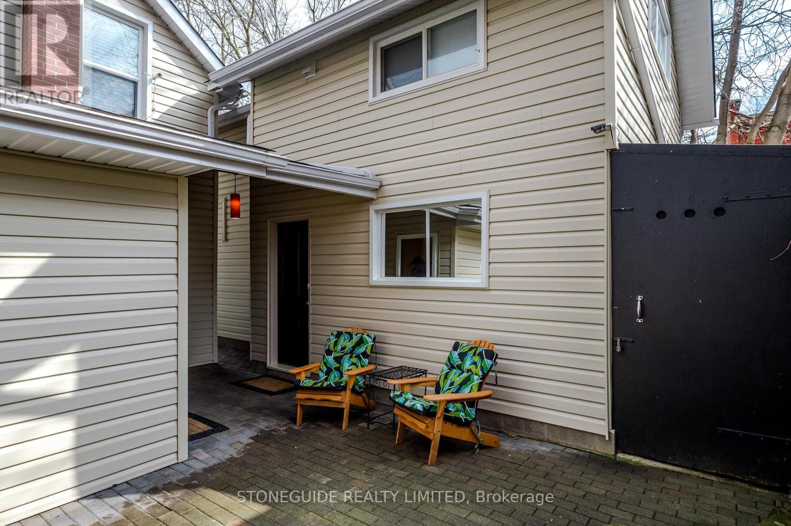 165 Edinburgh Street, Peterborough Central (North), Ontario  K9H 3E3 - Photo 34 - X12040062