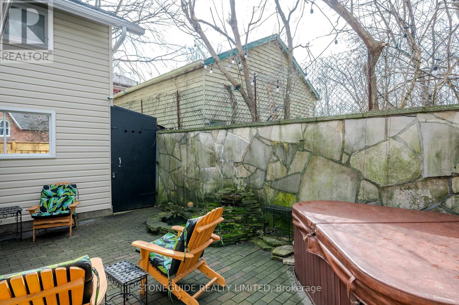 165 Edinburgh Street, Peterborough Central (North), Ontario  K9H 3E3 - Photo 35 - X12040062