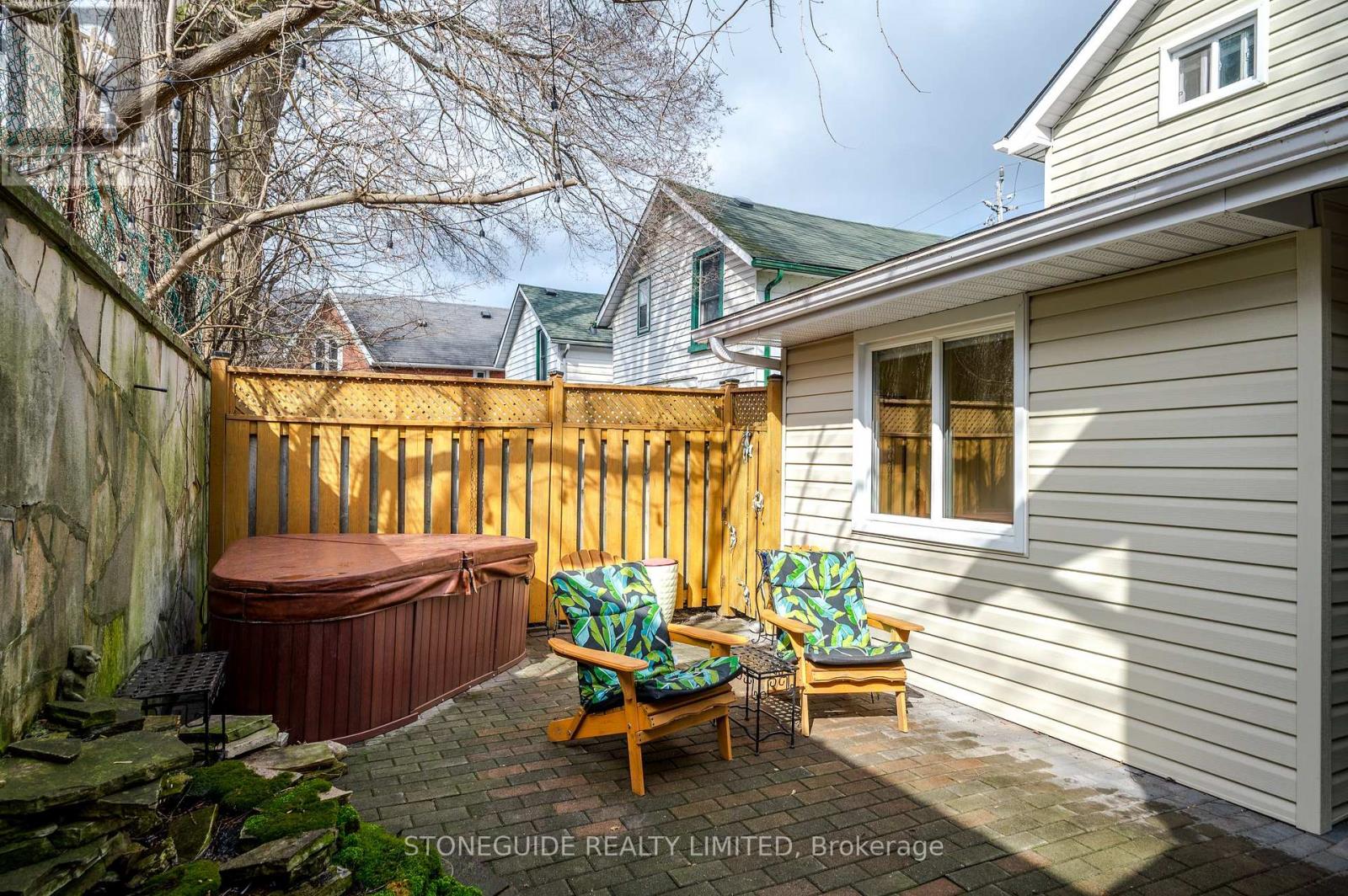 165 Edinburgh Street, Peterborough Central (North), Ontario  K9H 3E3 - Photo 37 - X12040062