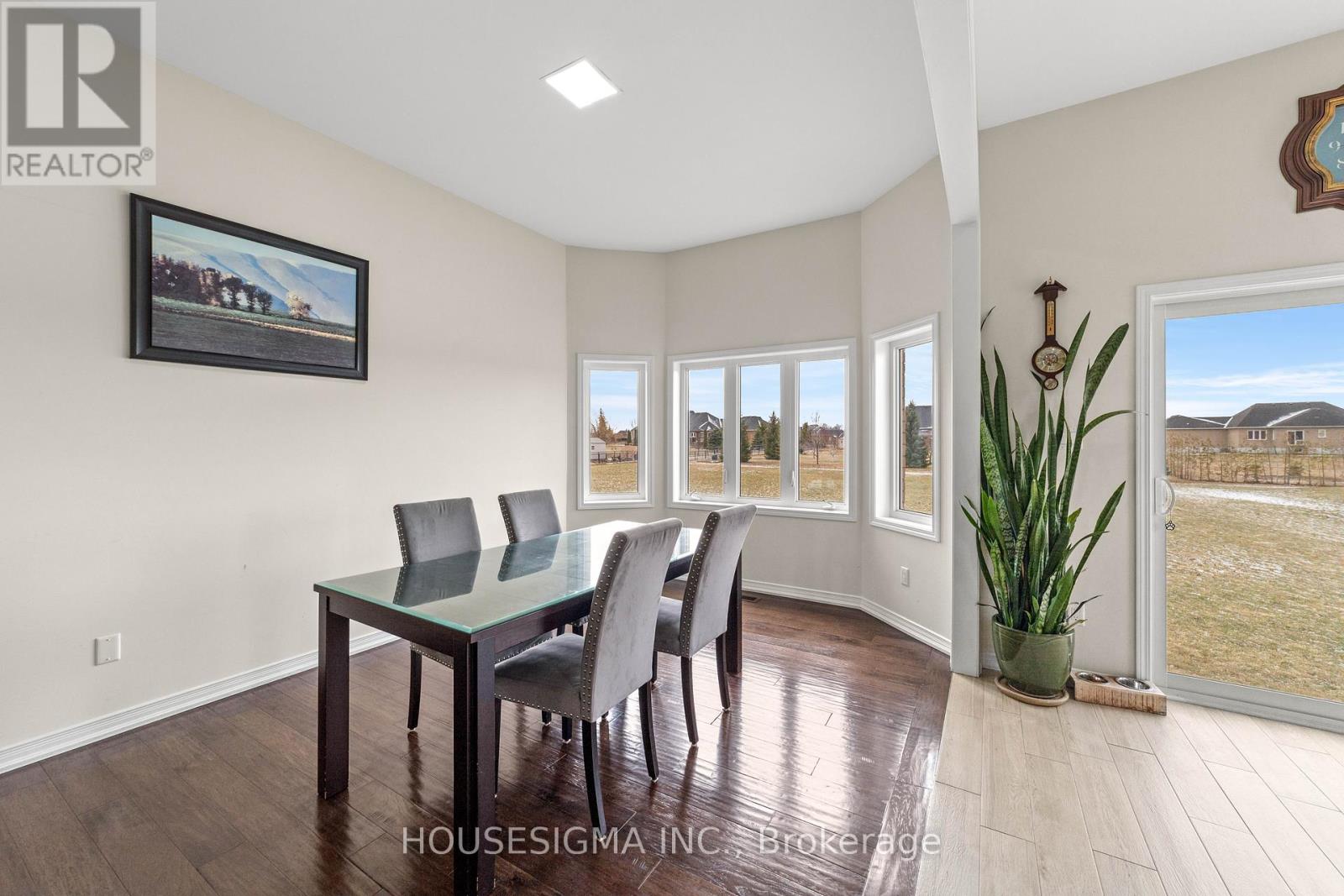 50 Songbird Crescent, Kawartha Lakes (Ops), Ontario  K9V 0A9 - Photo 13 - X12042287