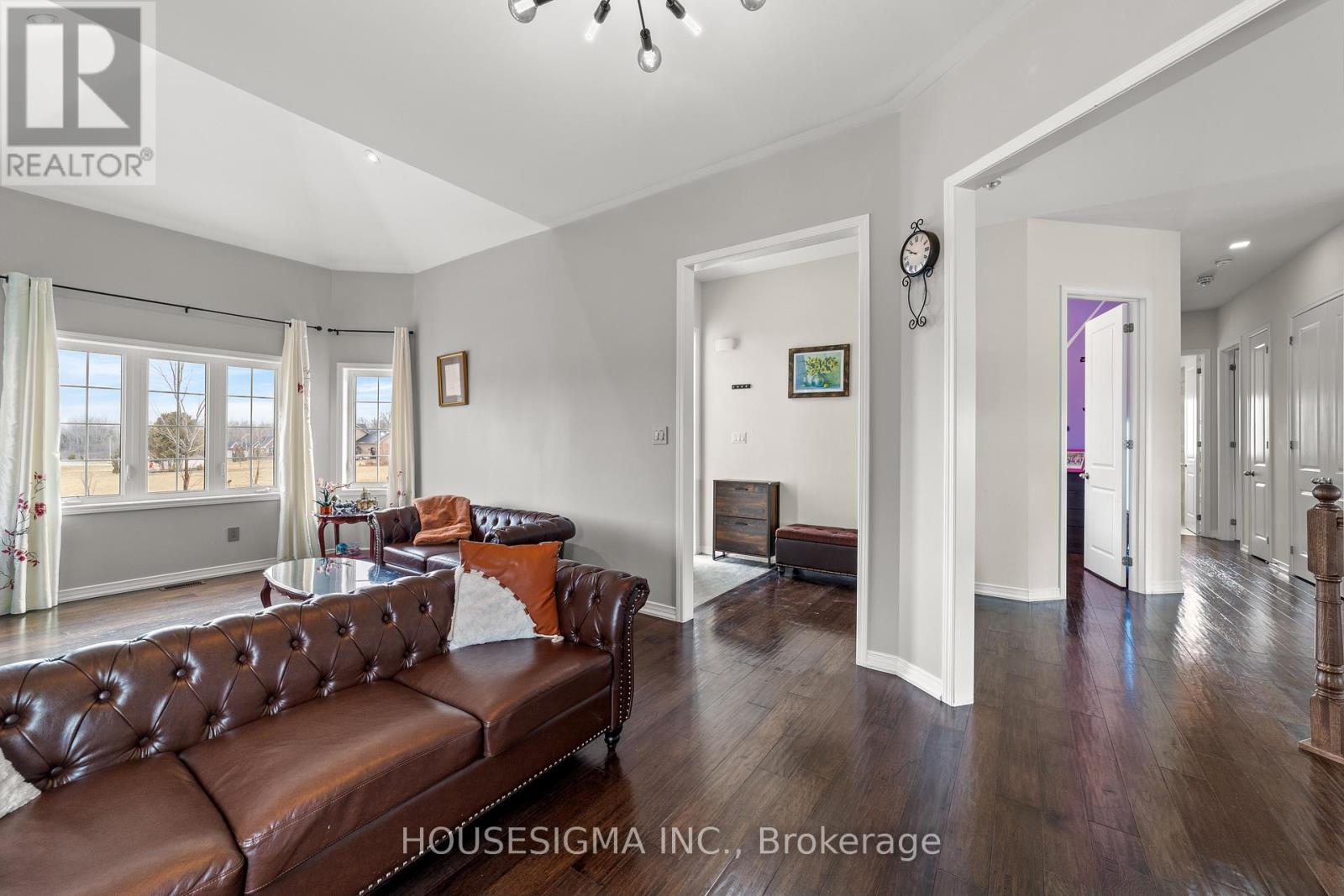 50 Songbird Crescent, Kawartha Lakes (Ops), Ontario  K9V 0A9 - Photo 25 - X12042287