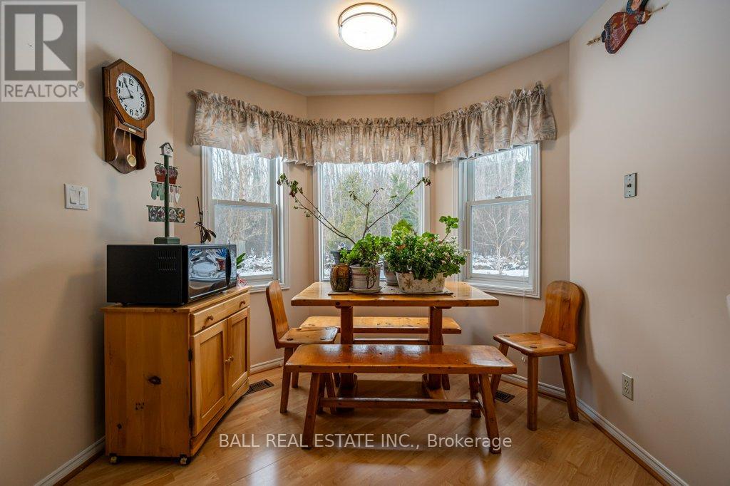 42 Stewart Drive, Selwyn, Ontario  K0L 2H0 - Photo 15 - X12042324