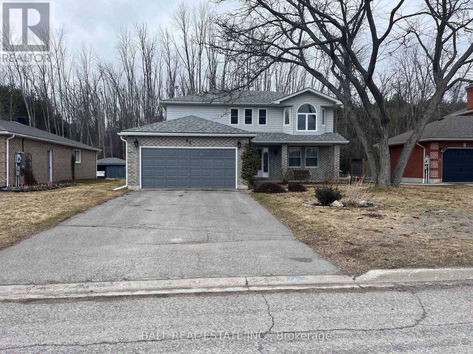 42 Stewart Drive, Selwyn, Ontario  K0L 2H0 - Photo 2 - X12042324