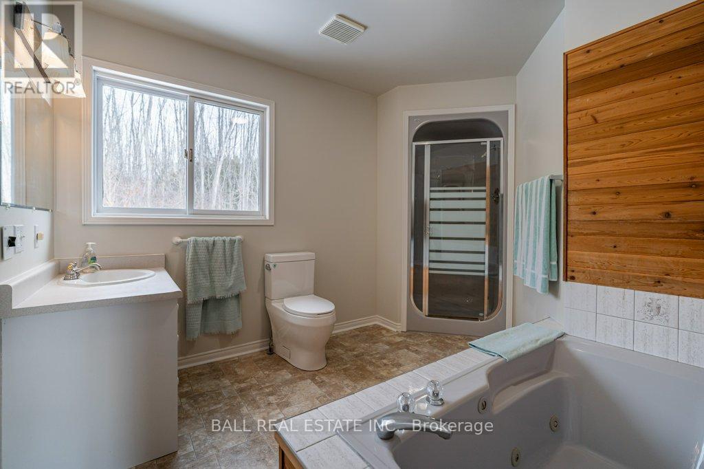 42 Stewart Drive, Selwyn, Ontario  K0L 2H0 - Photo 23 - X12042324