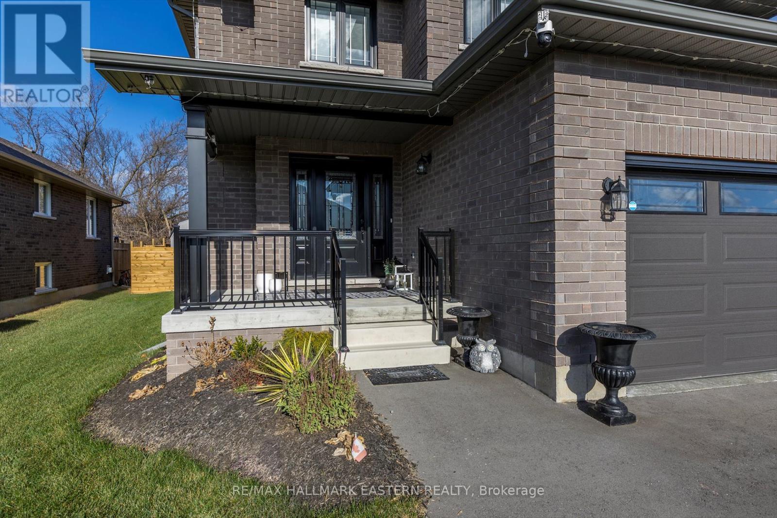 55 Keeler Court, Asphodel-Norwood, Ontario  K0L 2V0 - Photo 2 - X12042840