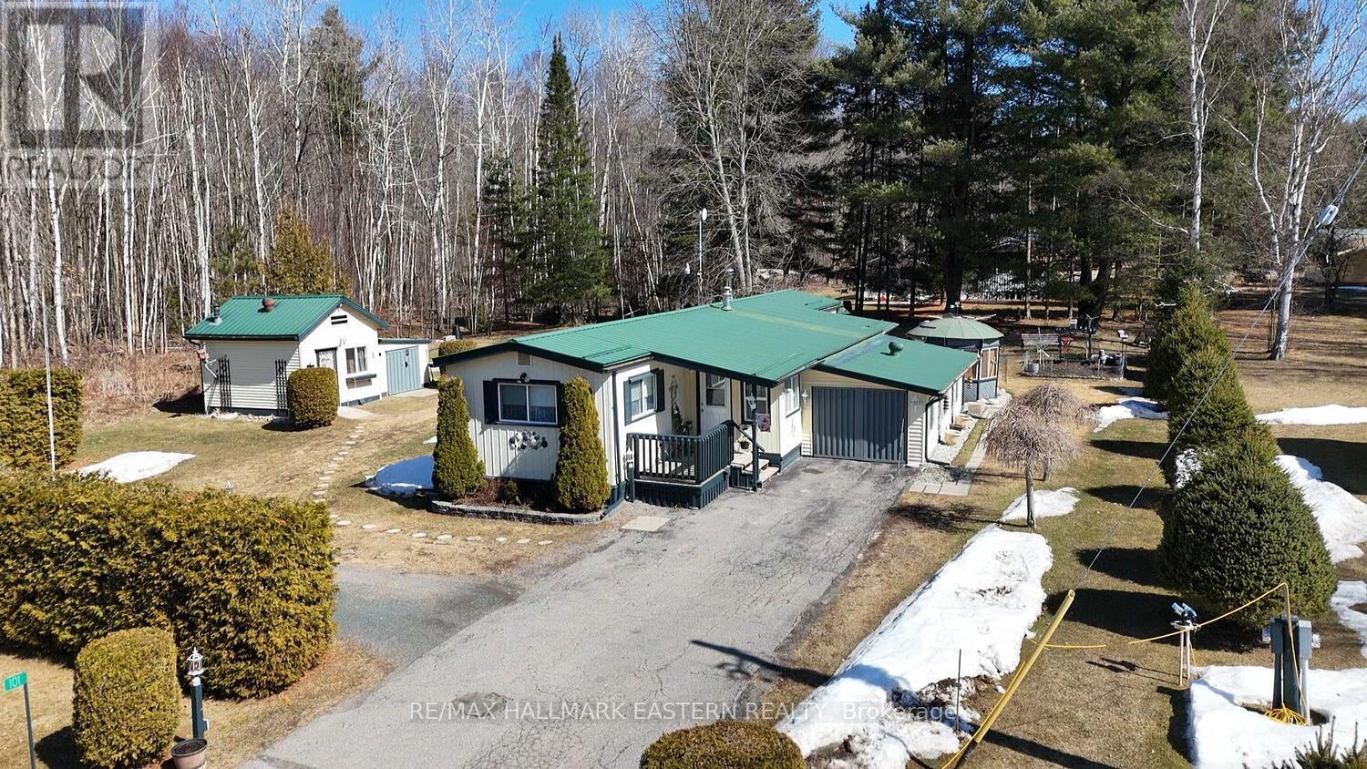 101 Sama Park Road, Havelock-Belmont-Methuen (Belmont-Methuen), Ontario  K0L 1Z0 - Photo 2 - X12042937
