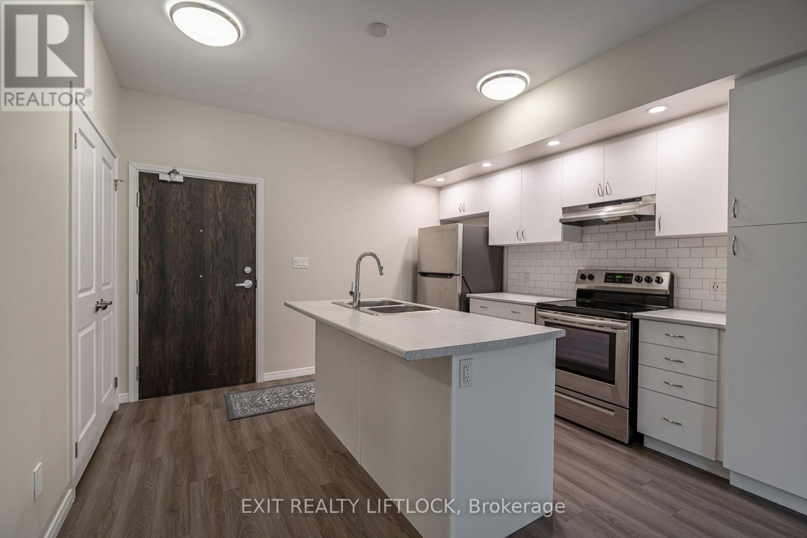 308 - 344 Florence Drive, Peterborough North (North), Ontario  K9J 0K4 - Photo 4 - X12043206