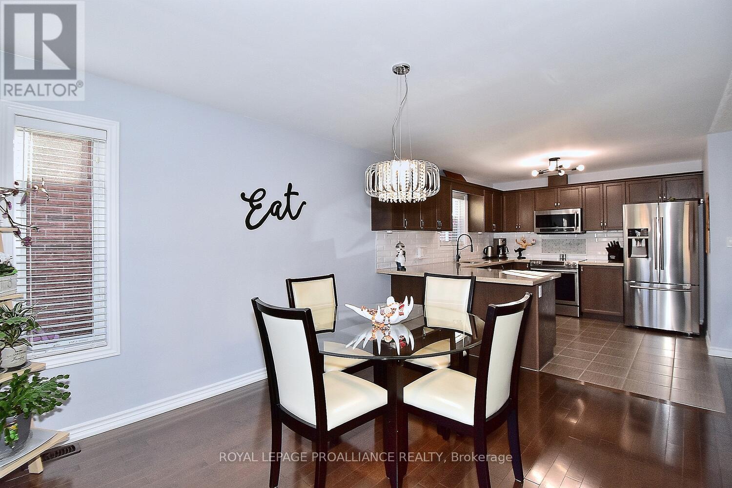21 Old Trafford Drive, Trent Hills (Hastings), Ontario  K0L 1Y0 - Photo 11 - X12043532