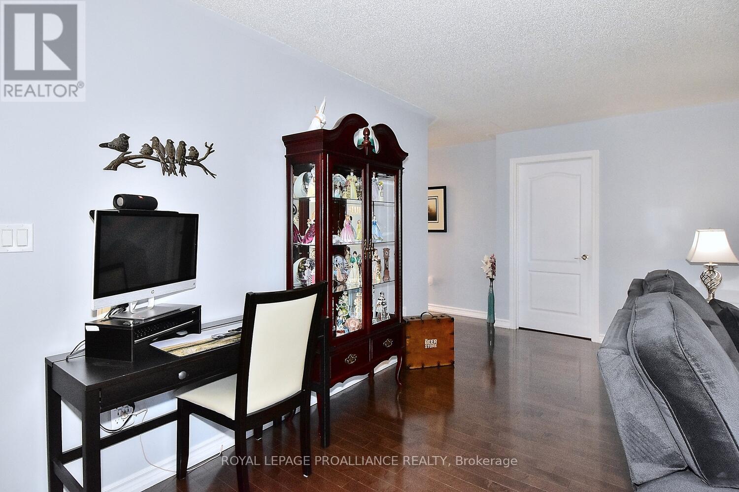 21 Old Trafford Drive, Trent Hills (Hastings), Ontario  K0L 1Y0 - Photo 15 - X12043532
