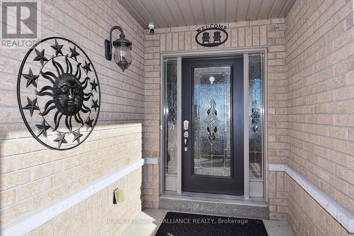 21 Old Trafford Drive, Trent Hills (Hastings), Ontario  K0L 1Y0 - Photo 4 - X12043532