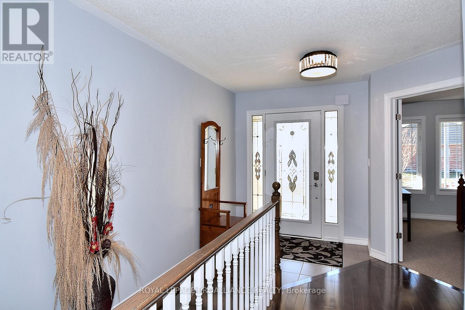 21 Old Trafford Drive, Trent Hills (Hastings), Ontario  K0L 1Y0 - Photo 5 - X12043532