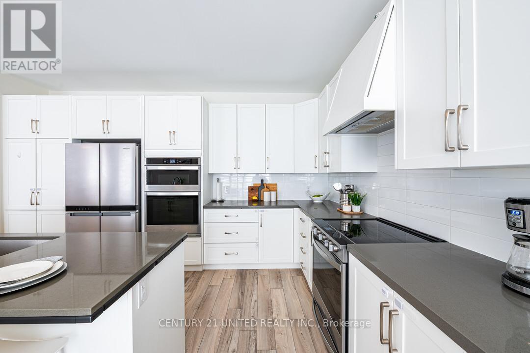 275 Noftall Gardens, Peterborough North (North), Ontario  K9H 0H9 - Photo 14 - X12043942