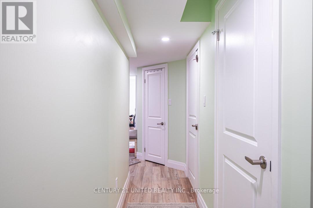 275 Noftall Gardens, Peterborough North (North), Ontario  K9H 0H9 - Photo 22 - X12043942