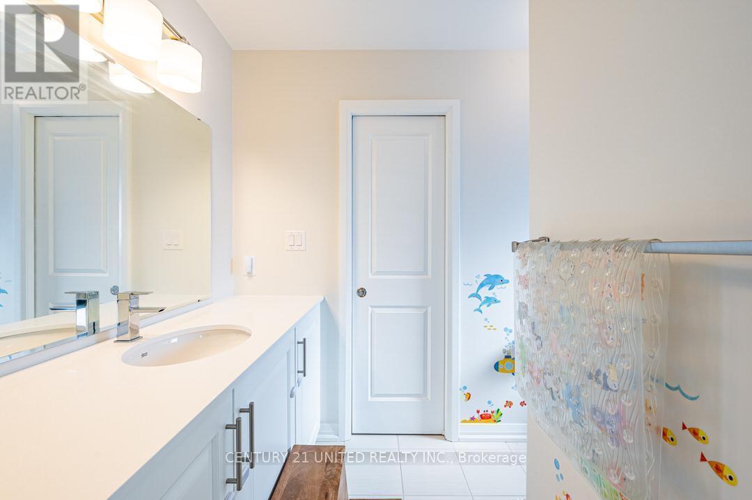 275 Noftall Gardens, Peterborough North (North), Ontario  K9H 0H9 - Photo 35 - X12043942