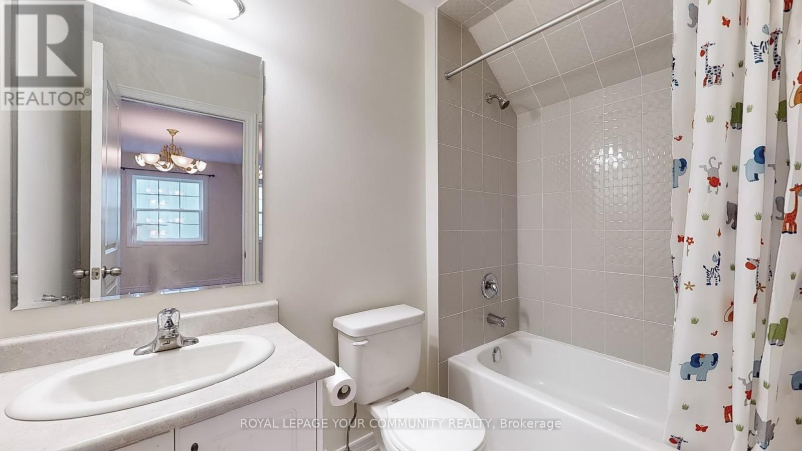 606 Haylock Gardens, Peterborough North (North), Ontario  K9H 0G4 - Photo 11 - X12043934