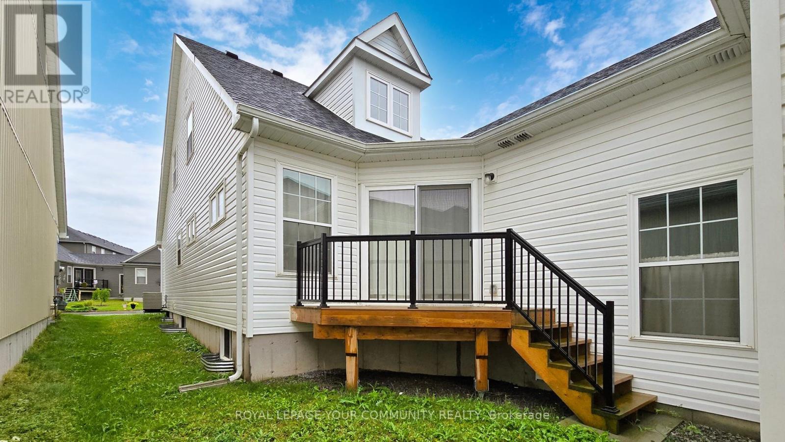 606 Haylock Gardens, Peterborough North (North), Ontario  K9H 0G4 - Photo 49 - X12043934