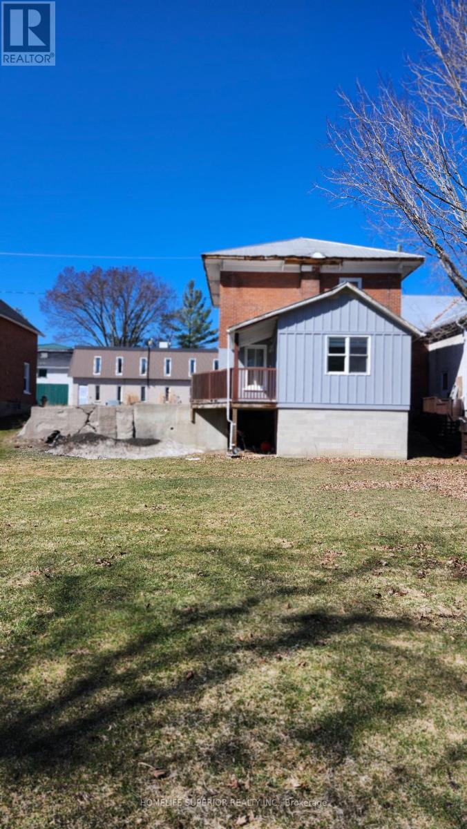 61 Front Street S, Trent Hills (Campbellford), Ontario  K0L 1L0 - Photo 4 - X12044445