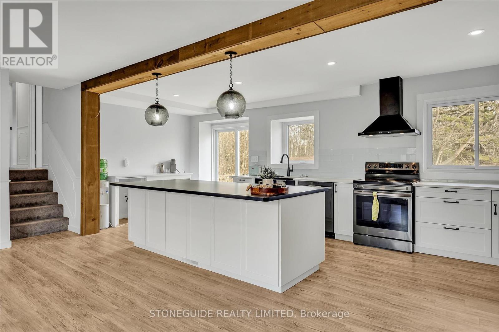 2515 Edgewood Park, Cavan Monaghan (Cavan Twp), Ontario  L0A 1C0 - Photo 12 - X12045150