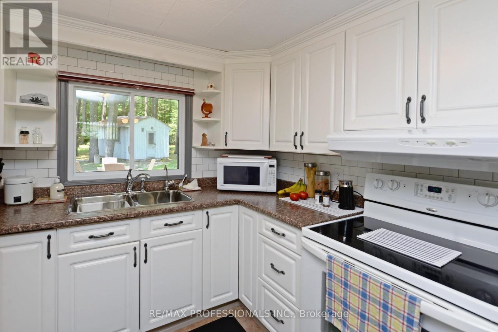 50 Pine Grove Road, Trent Hills, Ontario  K0L 1L0 - Photo 6 - X12045940