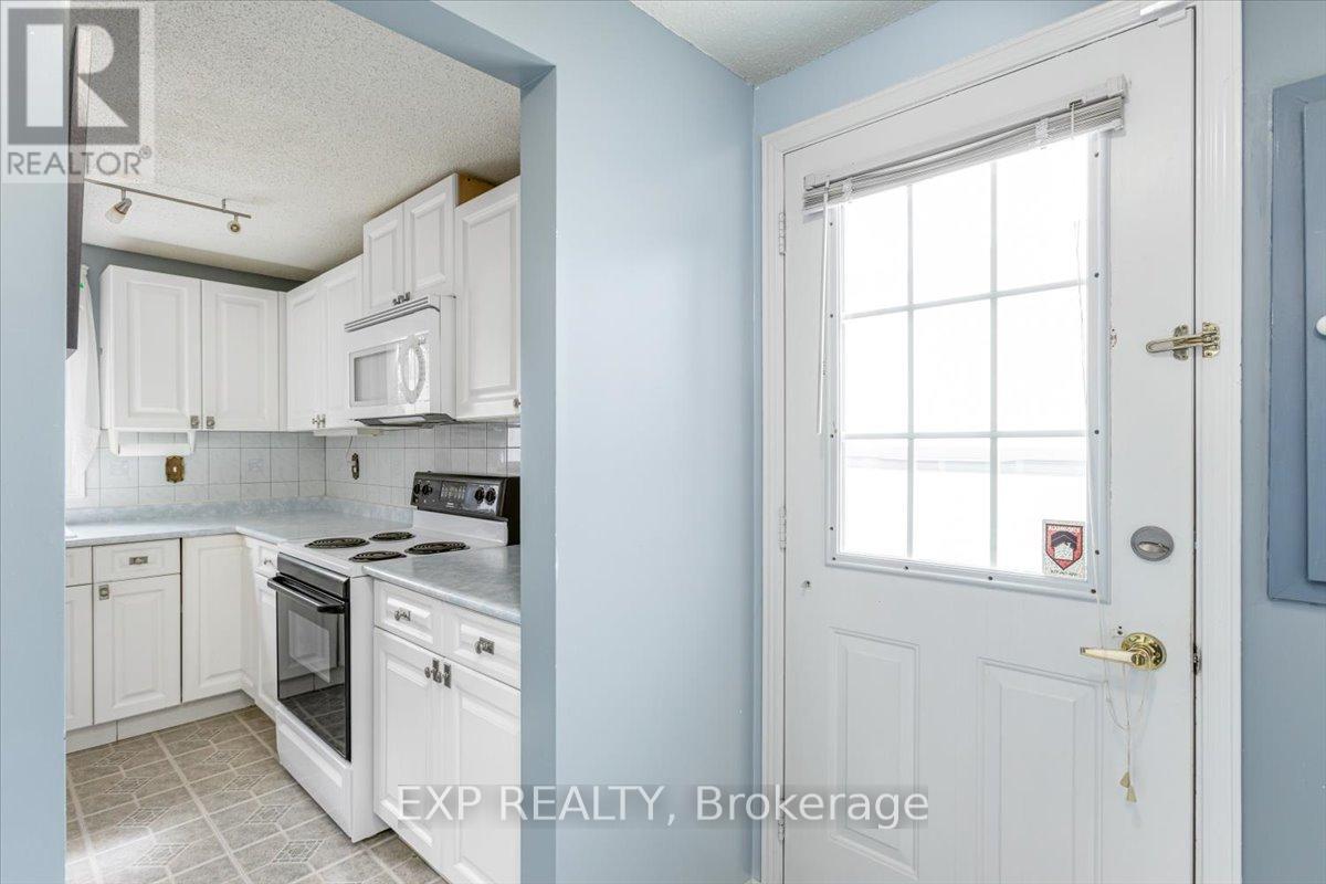 52 Fairway Drive, Clarington (Newcastle), Ontario  L1B 1B3 - Photo 25 - E12046507