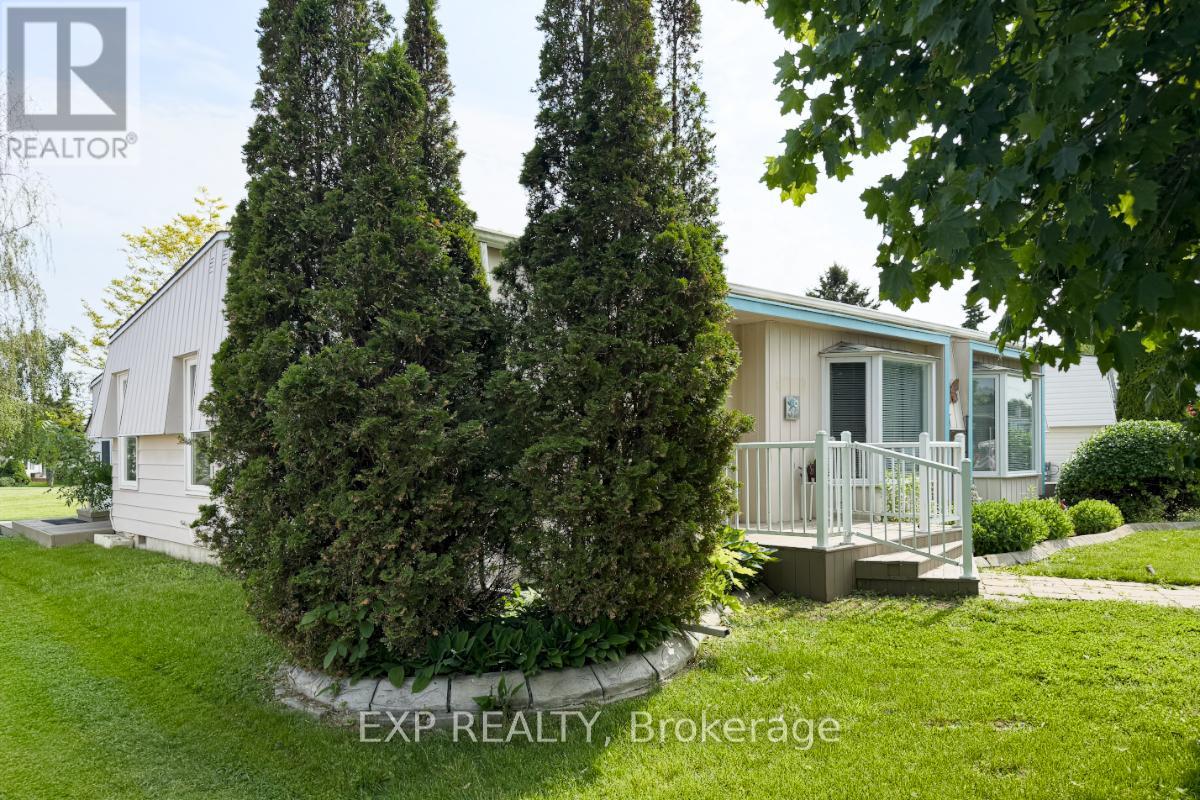 52 Fairway Drive, Clarington (Newcastle), Ontario  L1B 1B3 - Photo 5 - E12046507
