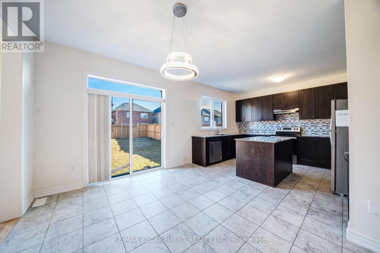 865 Fallis Line, Cavan Monaghan (Cavan Twp), Ontario  L0A 1G0 - Photo 12 - X12047304