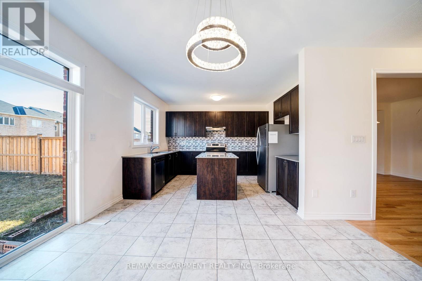 865 Fallis Line, Cavan Monaghan (Cavan Twp), Ontario  L0A 1G0 - Photo 13 - X12047304