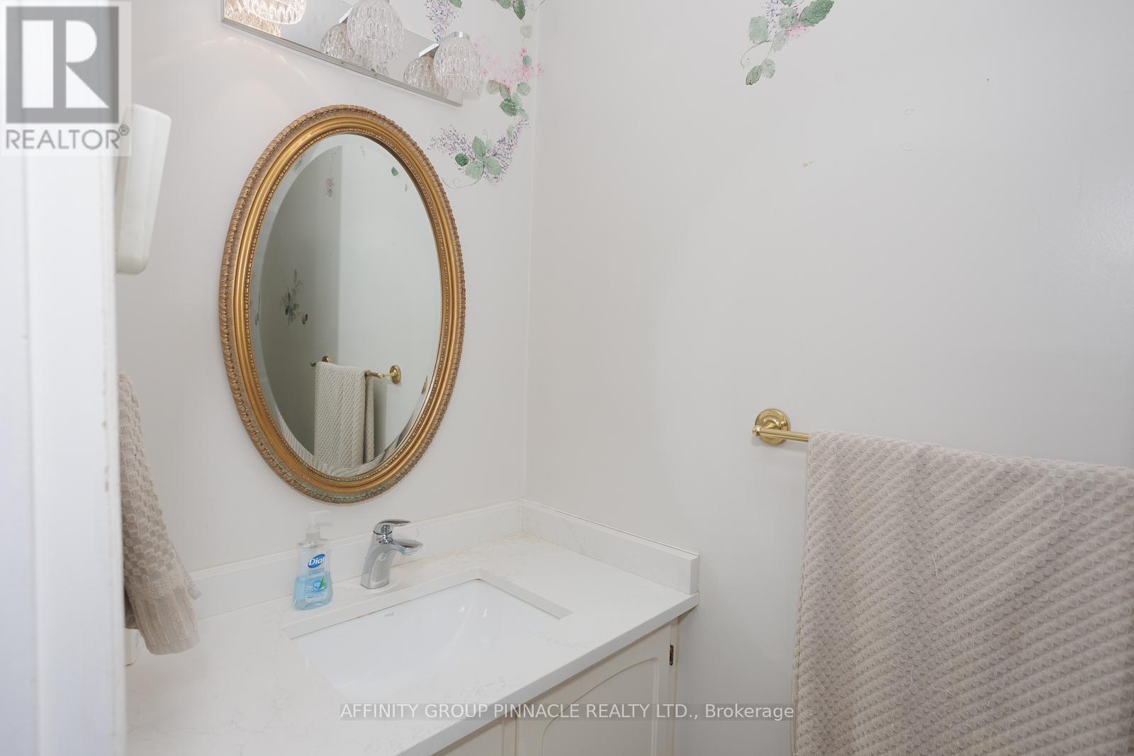 21 Mcdonagh Drive, Kawartha Lakes (Lindsay), Ontario  K9V 5A9 - Photo 41 - X12047723