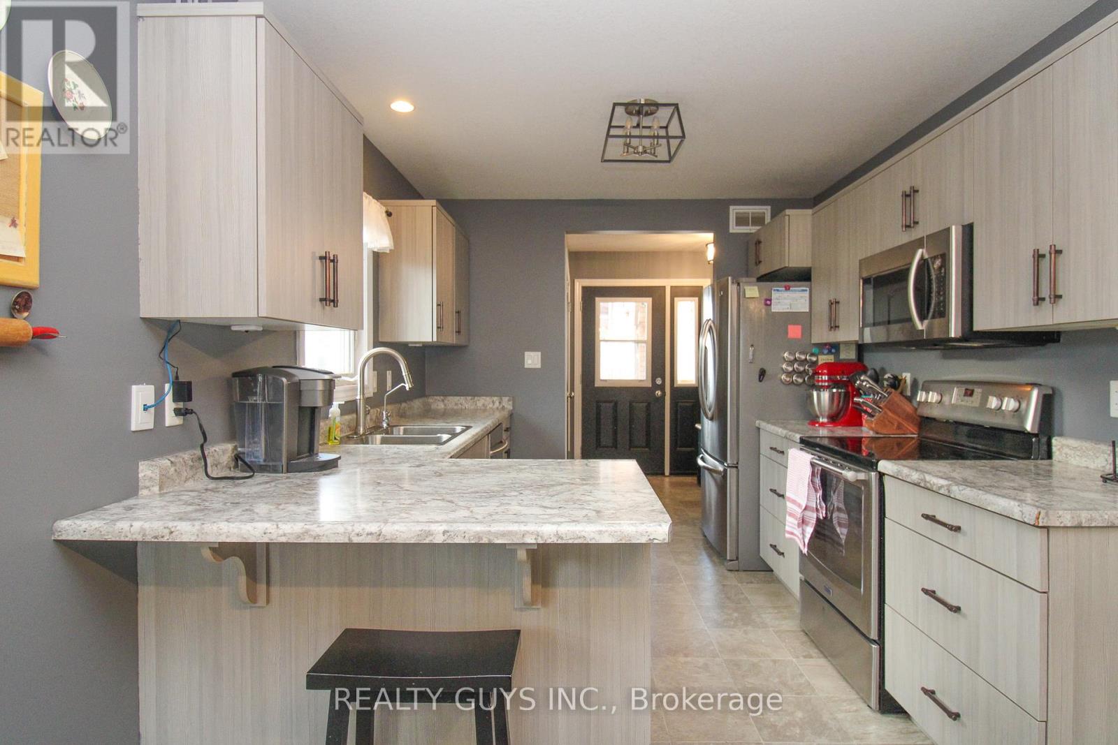 3211 County Rd 2 Road, Otonabee-South Monaghan, Ontario  K0L 2G0 - Photo 11 - X12048419