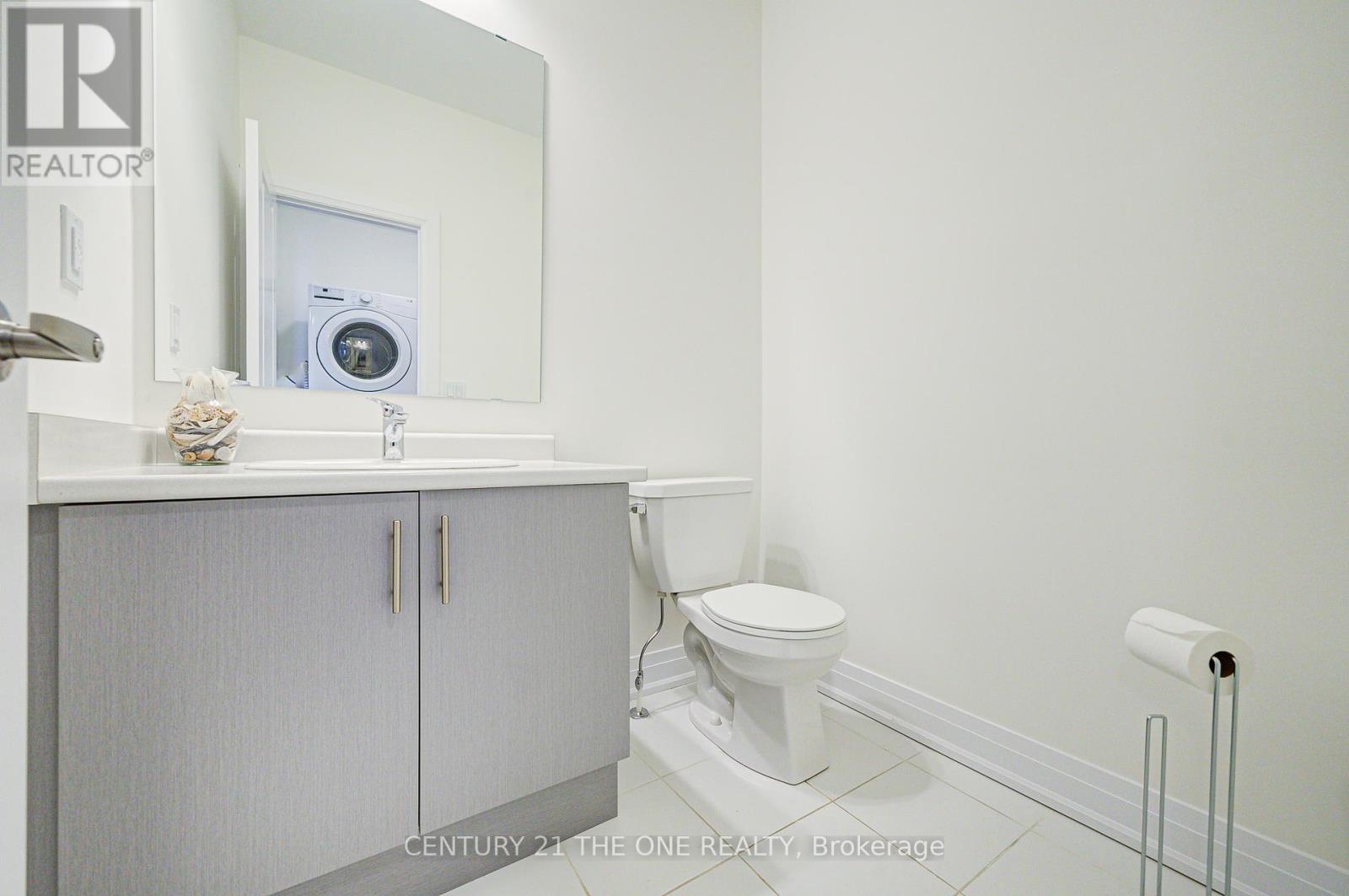 2 Wesley Brooks Street, Clarington (Newcastle), Ontario  L1B 0W4 - Photo 10 - E12048398