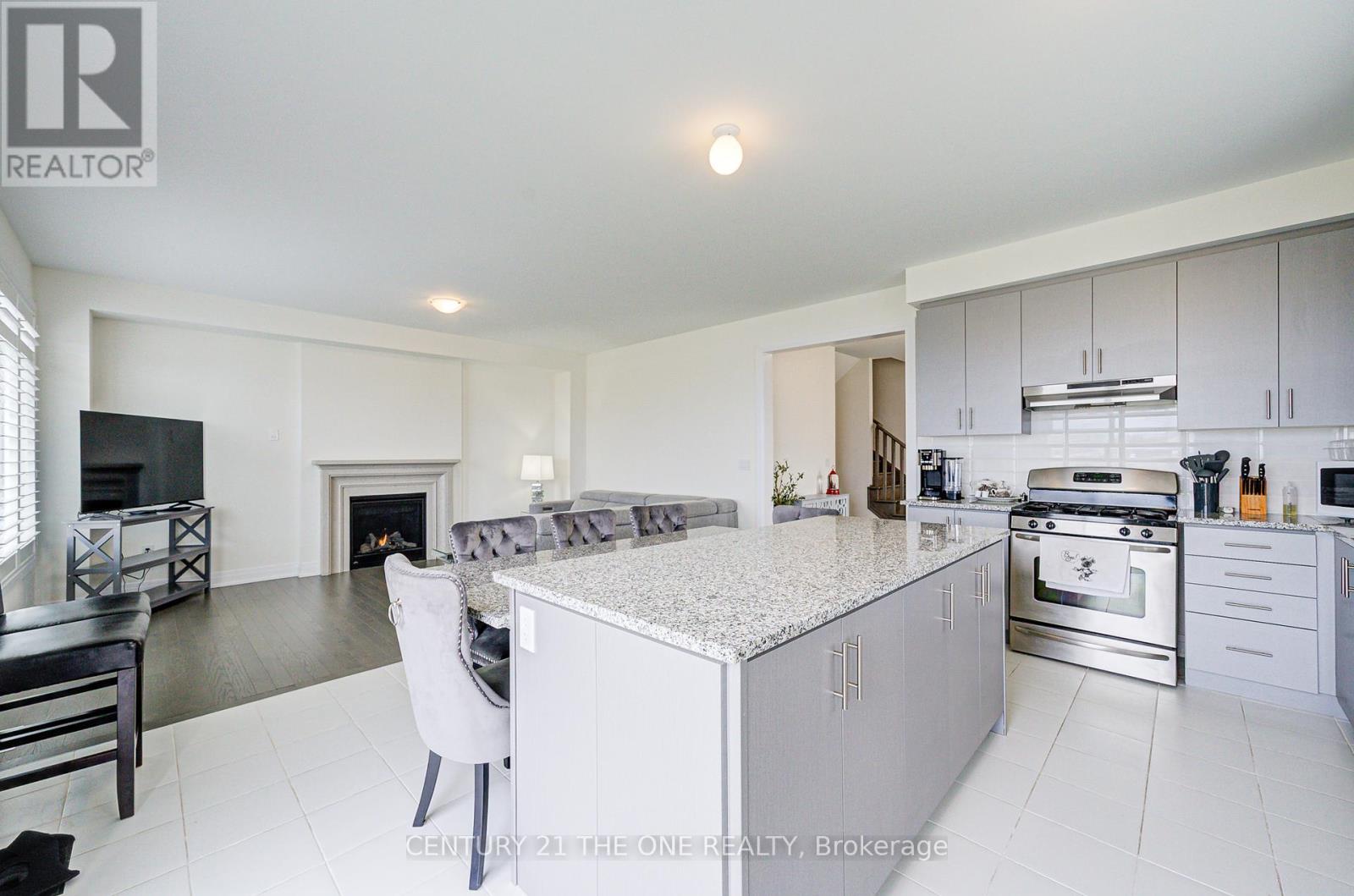 2 Wesley Brooks Street, Clarington (Newcastle), Ontario  L1B 0W4 - Photo 18 - E12048398