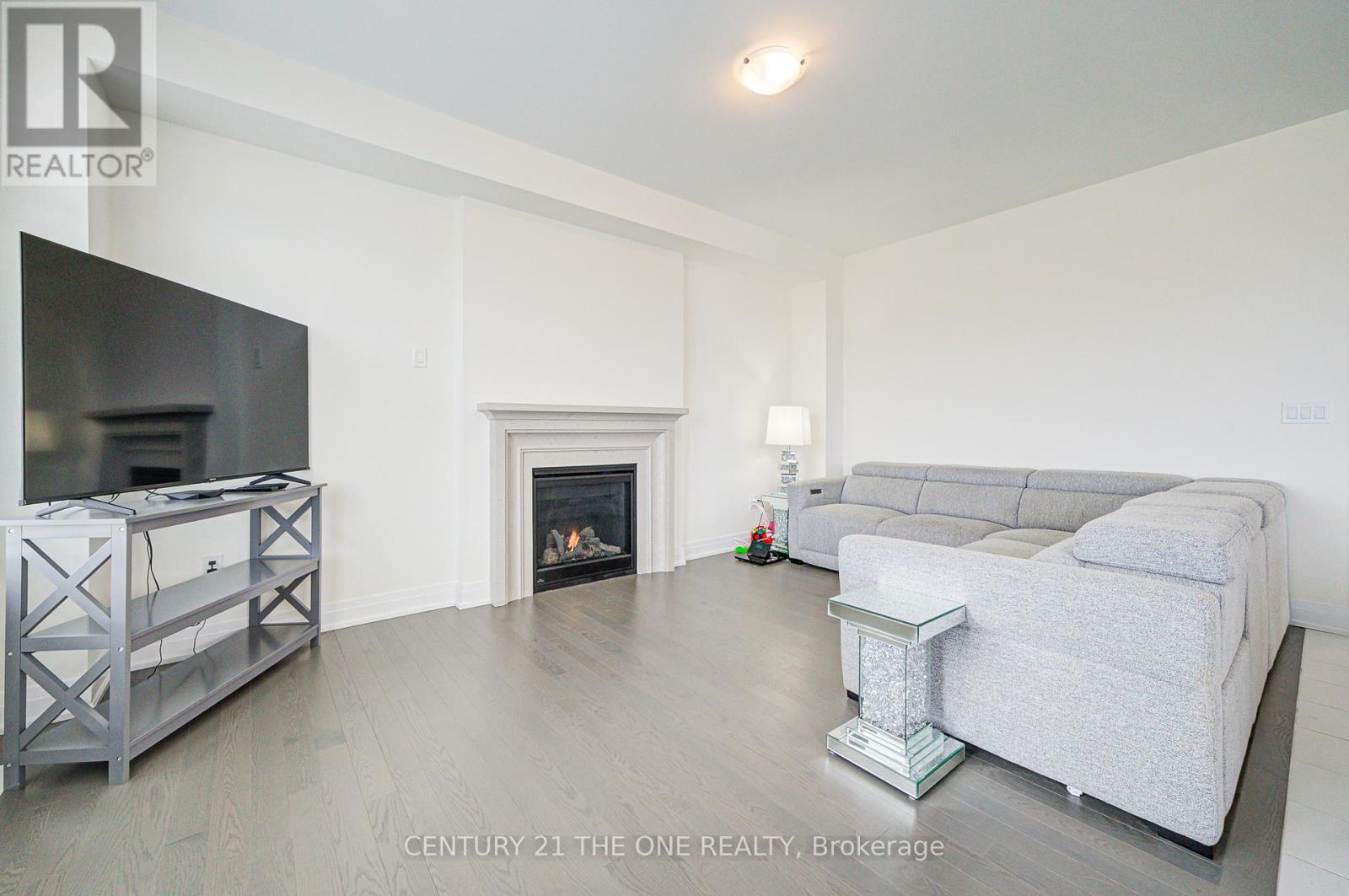 2 Wesley Brooks Street, Clarington (Newcastle), Ontario  L1B 0W4 - Photo 23 - E12048398