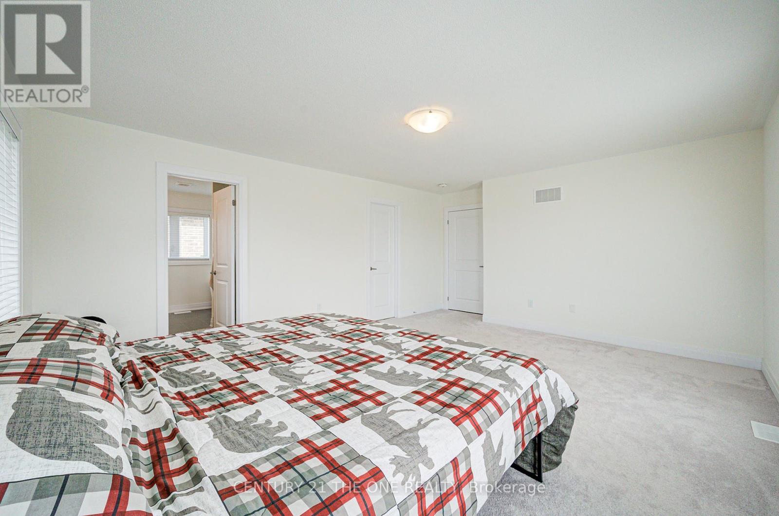 2 Wesley Brooks Street, Clarington (Newcastle), Ontario  L1B 0W4 - Photo 30 - E12048398
