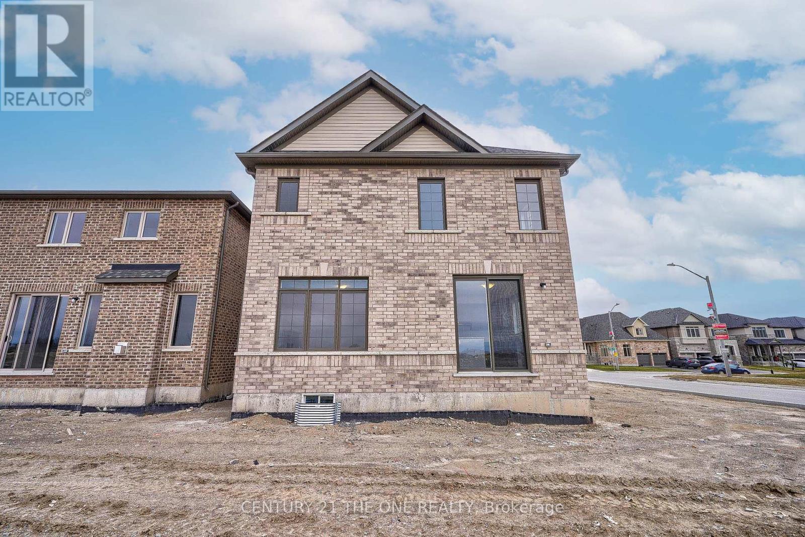2 Wesley Brooks Street, Clarington (Newcastle), Ontario  L1B 0W4 - Photo 6 - E12048398