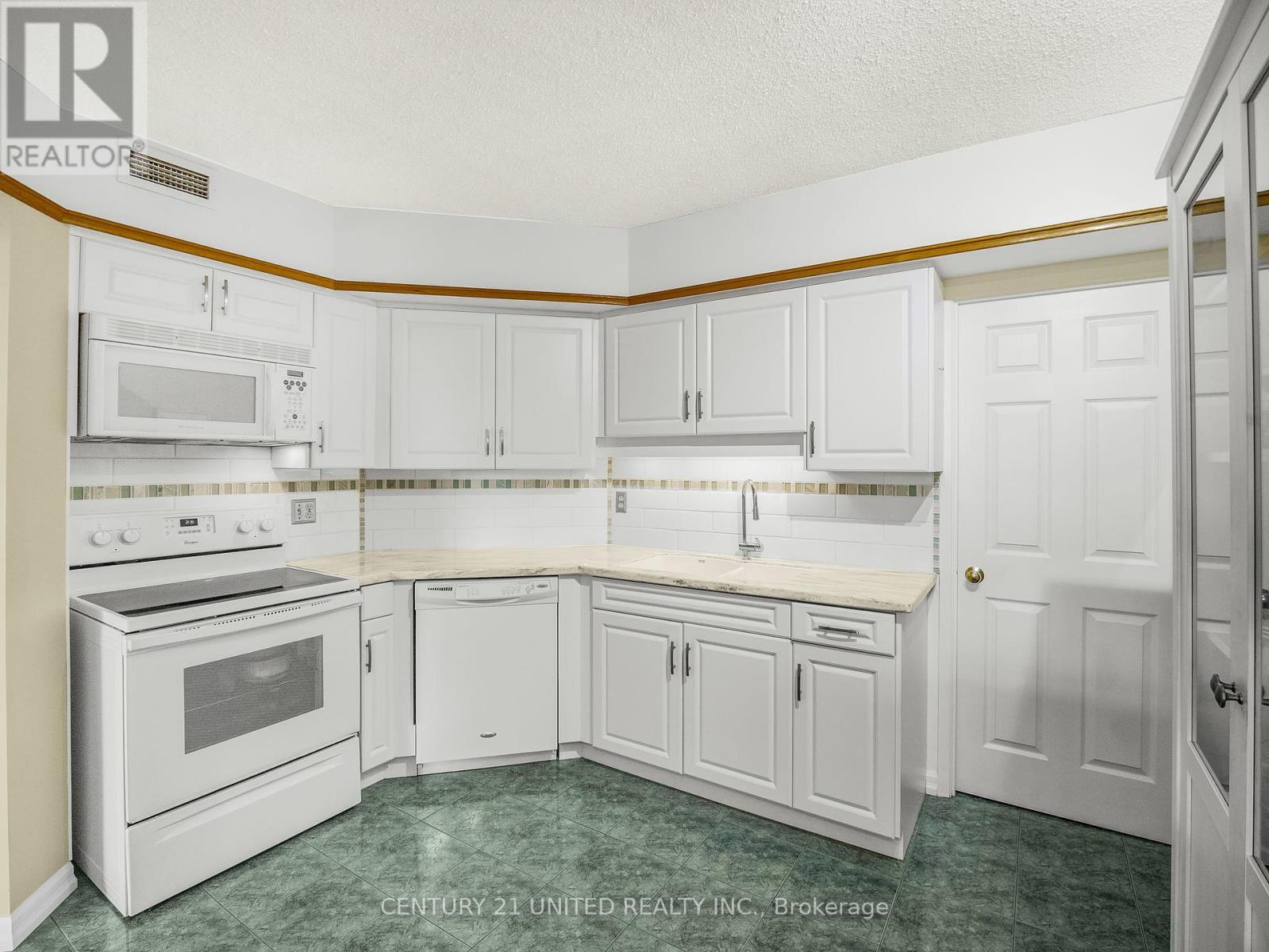 502 - 1818 Cherryhill Road, Peterborough West (Central), Ontario  K9K 1S6 - Photo 23 - X12048675