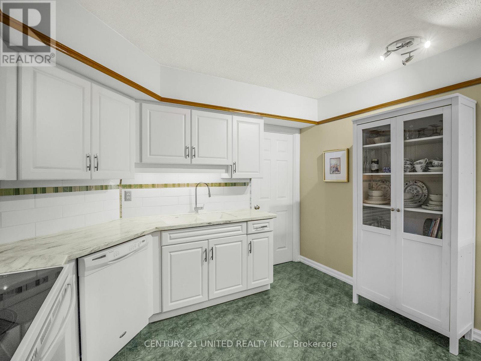 502 - 1818 Cherryhill Road, Peterborough West (Central), Ontario  K9K 1S6 - Photo 24 - X12048675