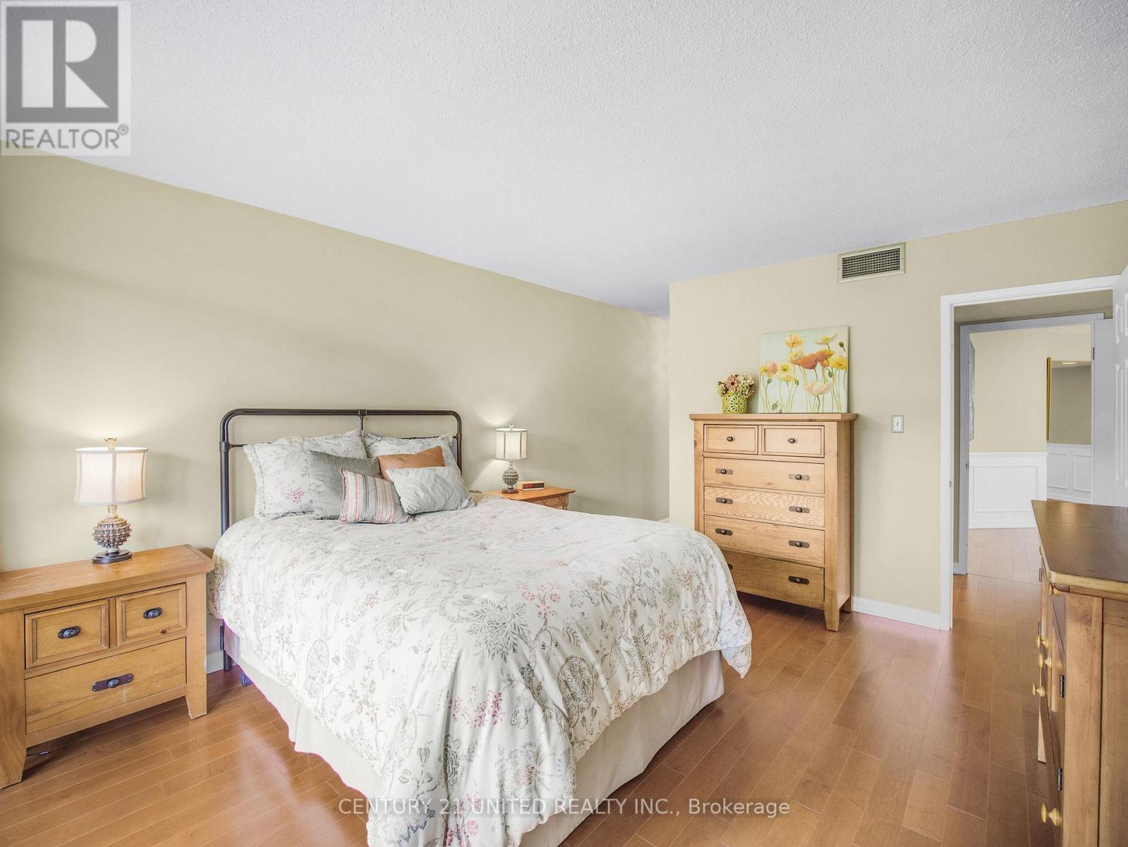 502 - 1818 Cherryhill Road, Peterborough West (Central), Ontario  K9K 1S6 - Photo 28 - X12048675