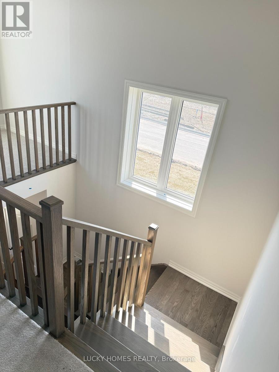 15 Fisher Road, Kawartha Lakes (Ops), Ontario  K9V 0E5 - Photo 33 - X12049768