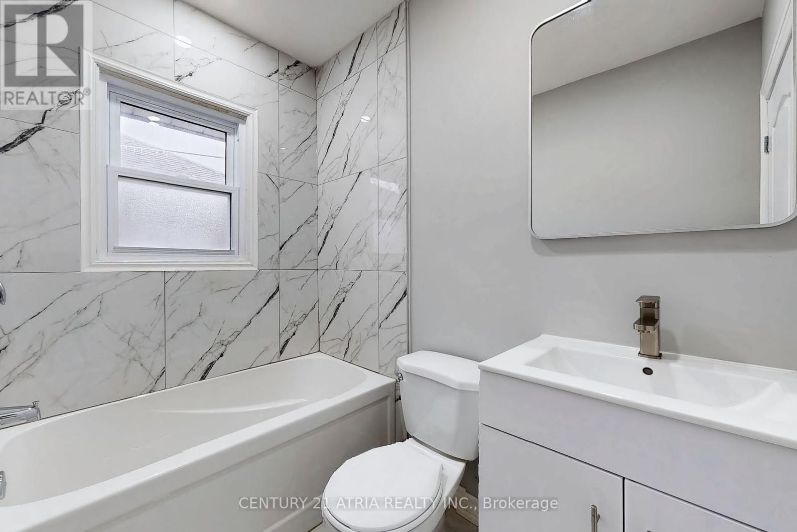 737 Lock Street, Peterborough South (West), Ontario  K9J 1W4 - Photo 27 - X12051929