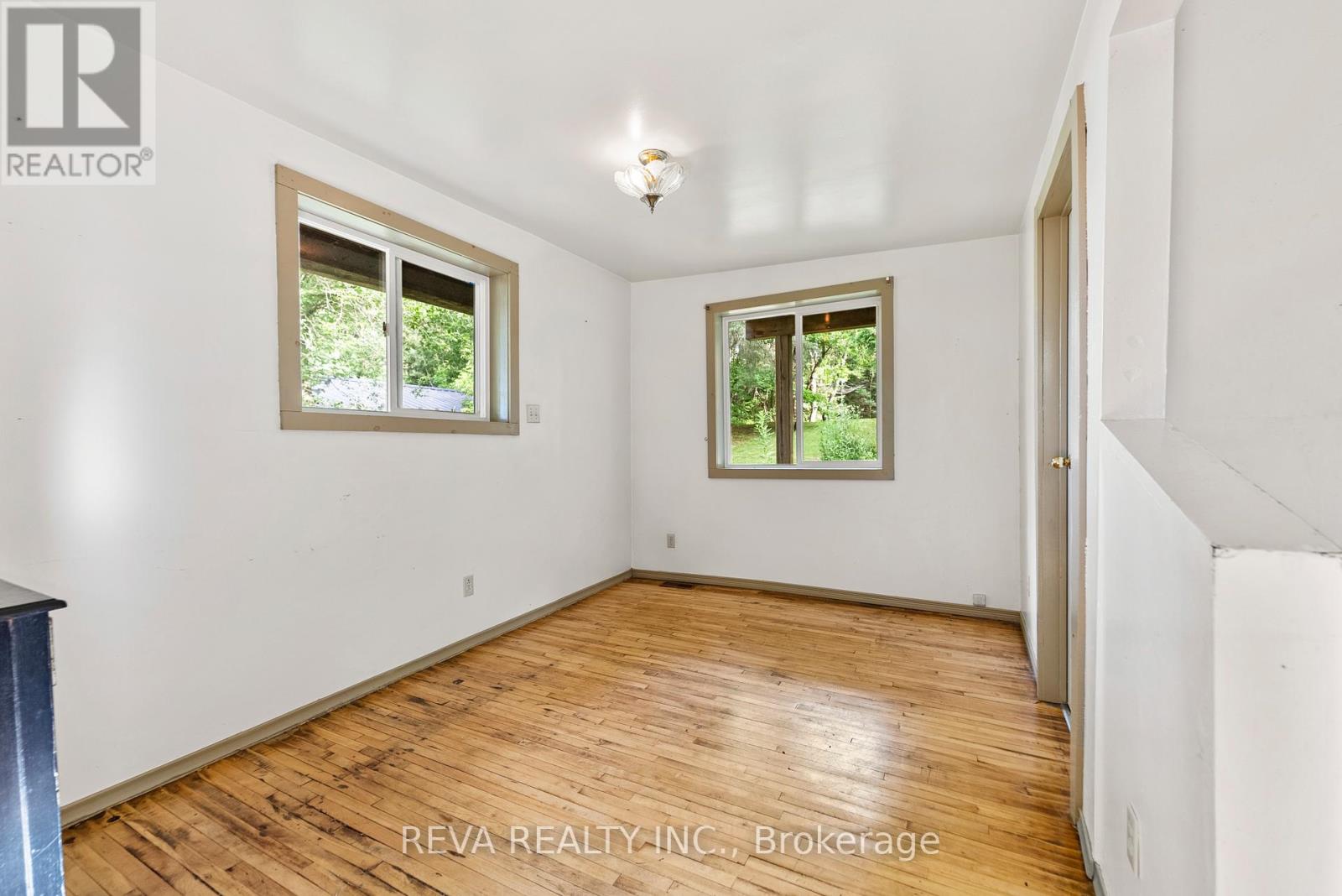 78 Bridge Street E, Bancroft (Bancroft Ward), Ontario  K0L 1C0 - Photo 12 - X12052055