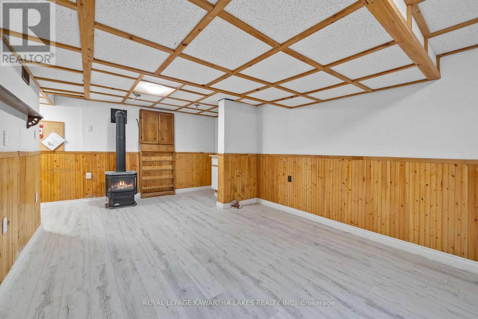 769 Chesterfield Avenue, Peterborough North (South), Ontario  K9H 4Y1 - Photo 28 - X12053052