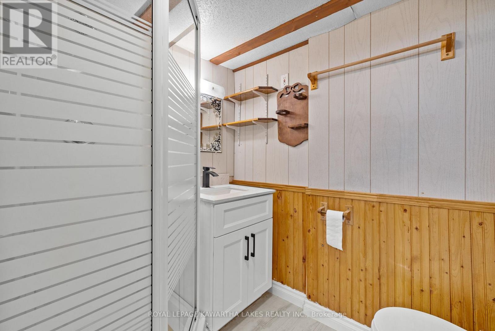 769 Chesterfield Avenue, Peterborough North (South), Ontario  K9H 4Y1 - Photo 30 - X12053052