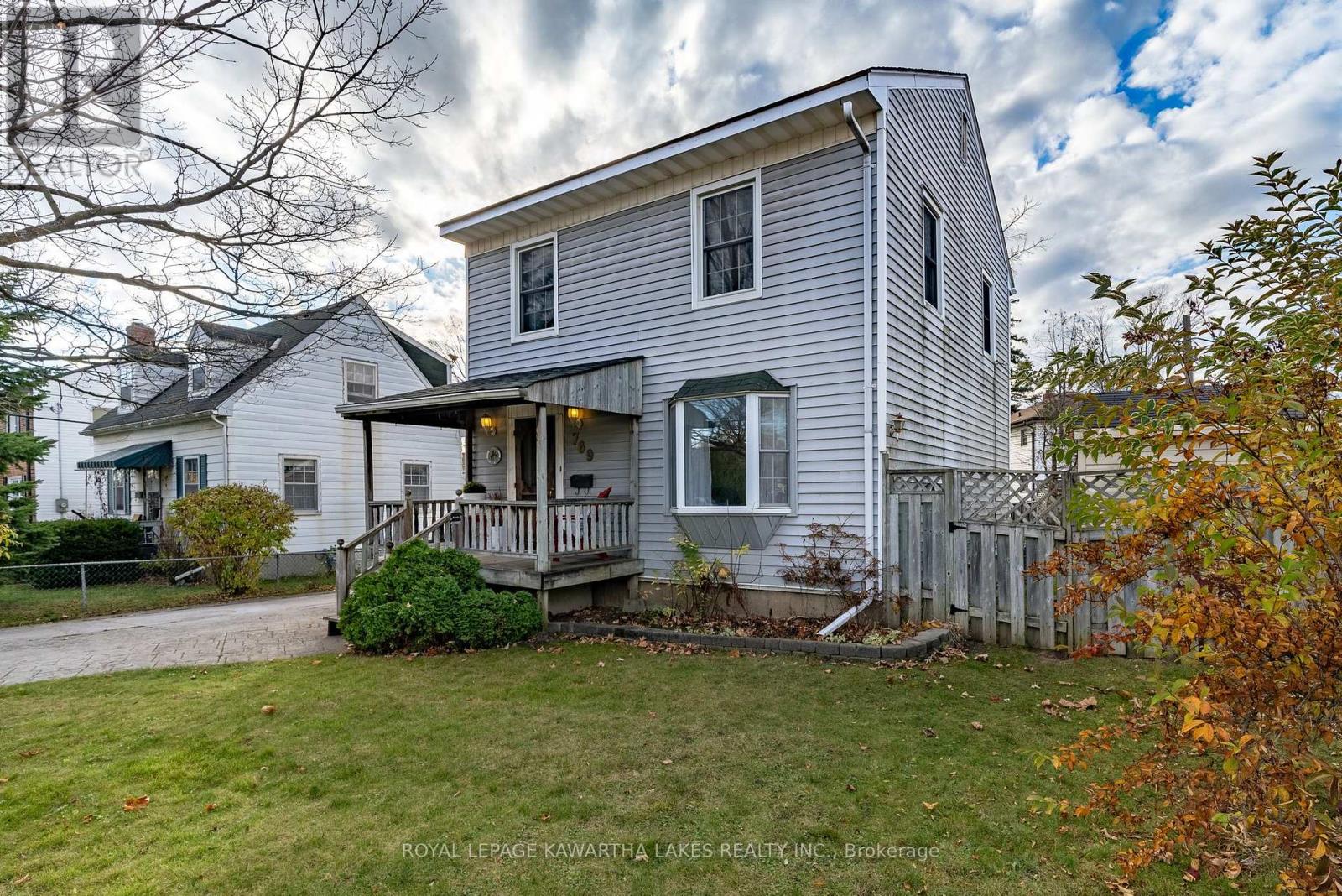 769 Chesterfield Avenue, Peterborough North (South), Ontario  K9H 4Y1 - Photo 7 - X12053052