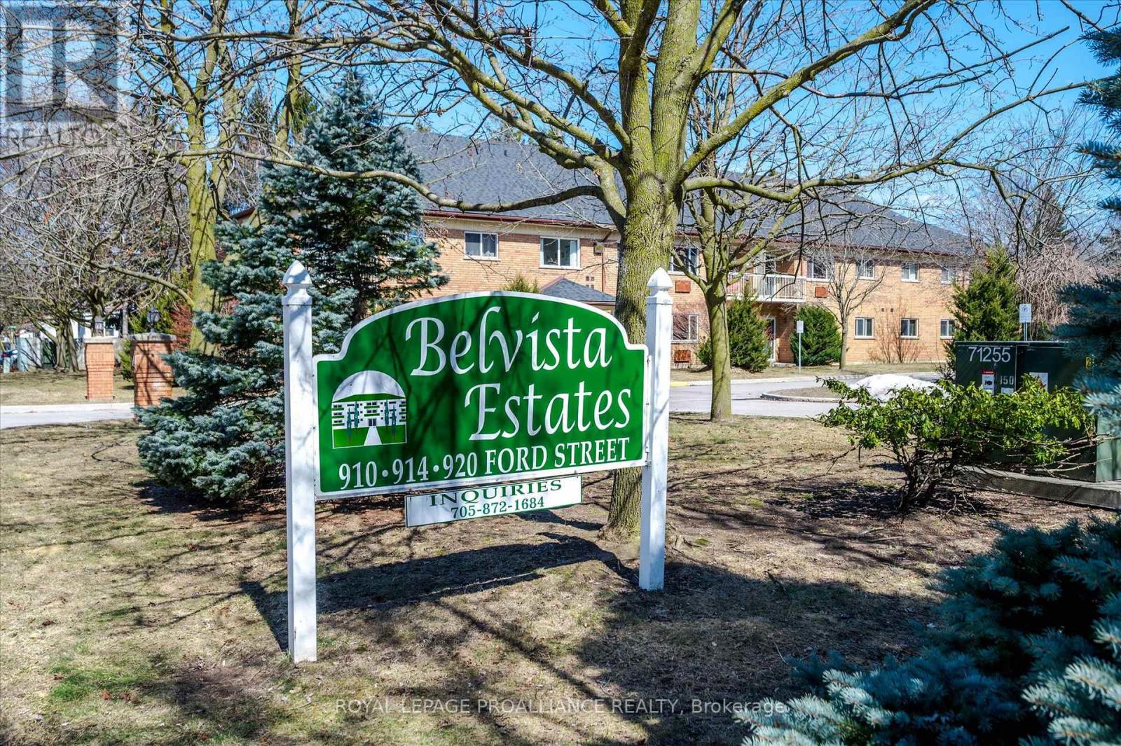 106 - 914 Ford Street, Peterborough Central (South), Ontario  K9J 5V3 - Photo 4 - X12053243