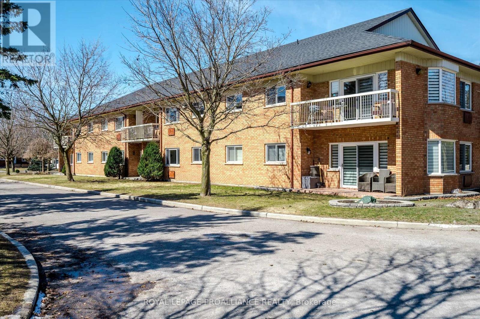 106 - 914 Ford Street, Peterborough Central (South), Ontario  K9J 5V3 - Photo 41 - X12053243