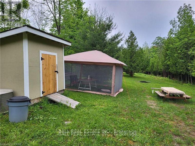 81 Silver Heights Drive, Trent Hills (Hastings), Ontario  K0L 1Y0 - Photo 9 - X12053494