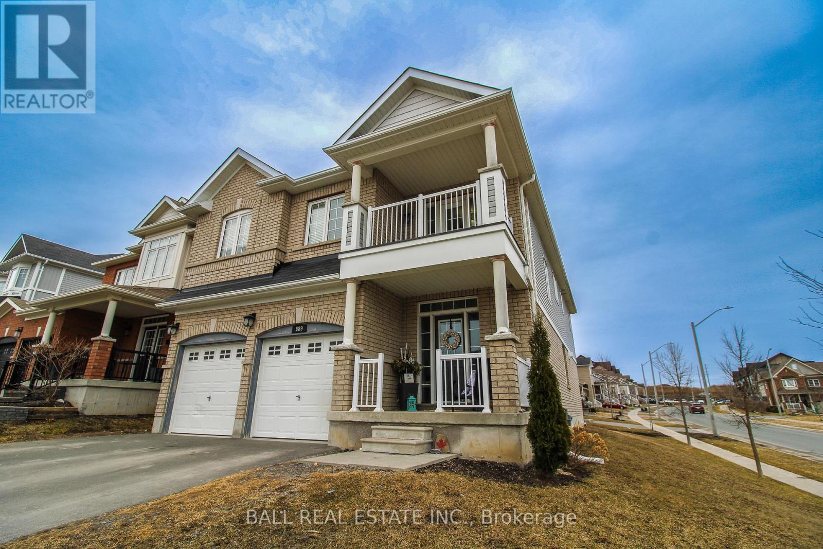 689 Goodwin Terrace, Peterborough North (North), Ontario  K9J 0H9 - Photo 3 - X12054017