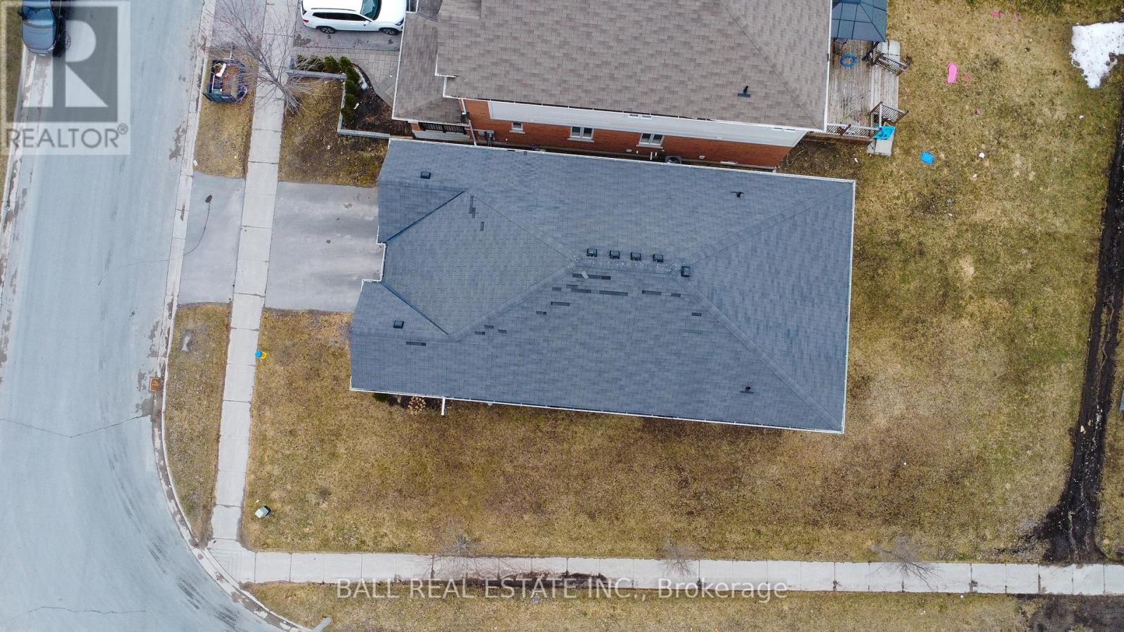 689 Goodwin Terrace, Peterborough North (North), Ontario  K9J 0H9 - Photo 7 - X12054017